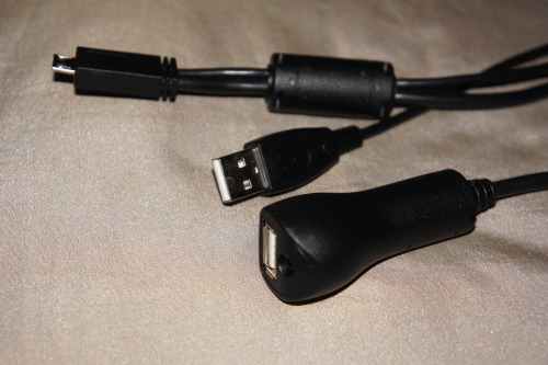 Le câble gigogne, alimentation et USB OTG