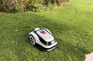 RoboUP Racoon2 SE, un robot tondeuse sans fil avec (...)