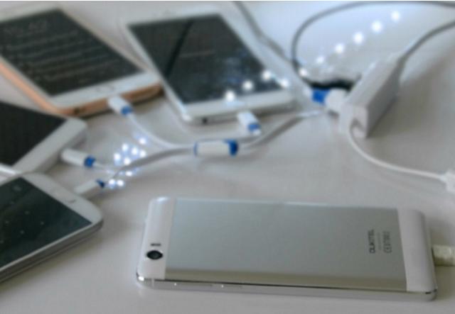 Le K6000 peut servir de batterie de secours