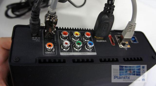 Nouveauté, la sortie HDMI 1.4 et le port e-SATA