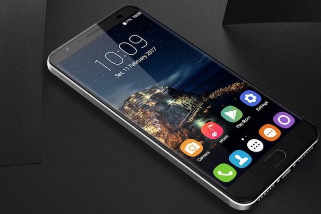 Smartphone Oukitel K6000 Plus, le smartphone à batterie (...)