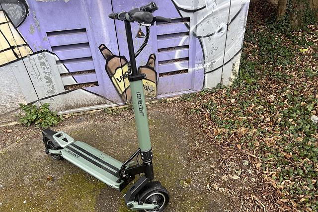 Test Trottinette électrique Ausom GX1 : L'Équilibre Réussi (...) à la une
