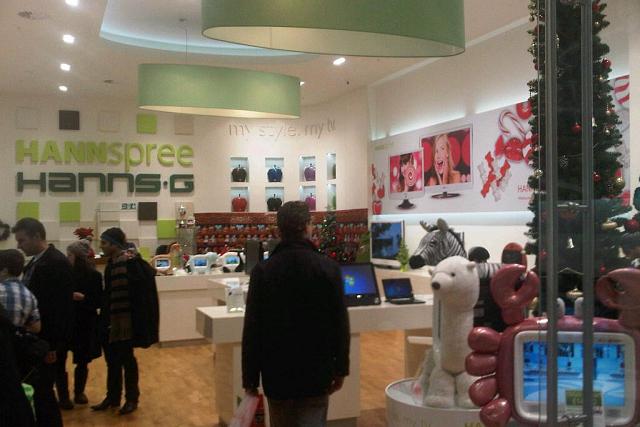 Une jolie boutique physique dédiée aux produits (...)