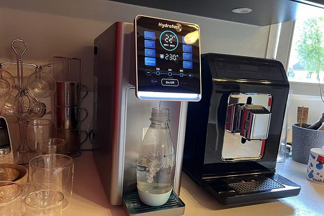 Test Hydrofast W100. Et si vous buviez de l'eau vraiment (...) à la une