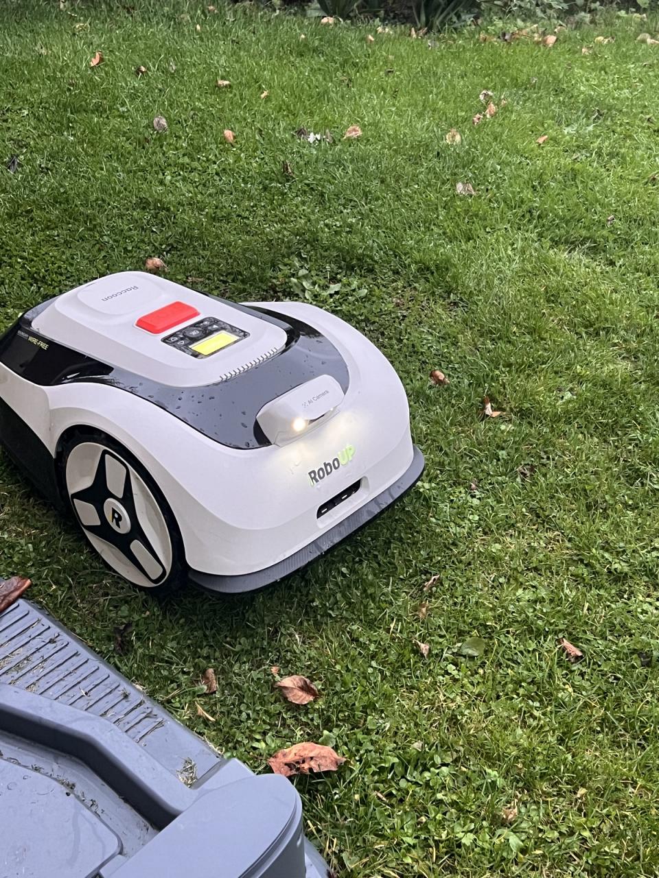 Les LED s'allument en cas de basse luminosité