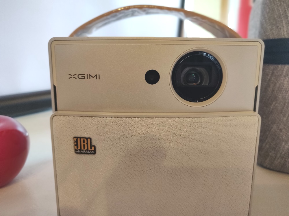 XGIMI CC オーロラ ミニ ポータブル DLP プロジェクター