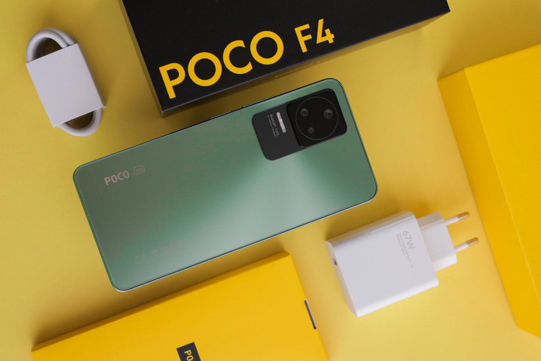 Le POCO F4 est animé par un Snapdragon 870 avec écran Amoled Samsung