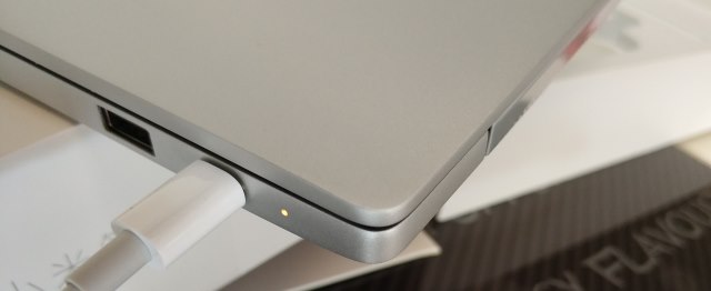 Test Xiaomi Mi Notebook Air : un premier essai très réussi - Les Numériques