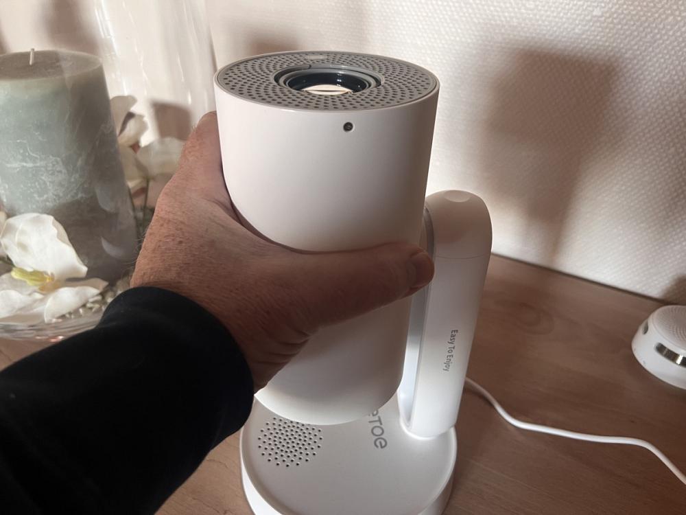 Ce n'est pas un petit projecteur