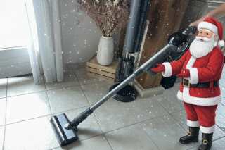 Concours, le bel aspirateur balai Jigoo V700 Station (...)