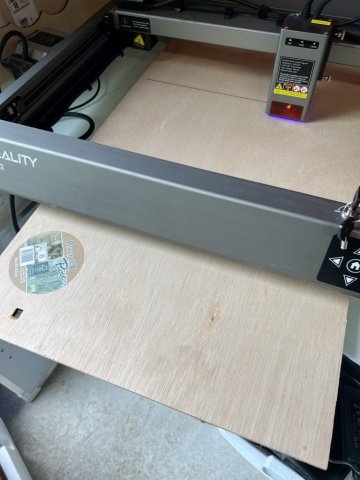Il est possible de passer des matériaux sous le châssis