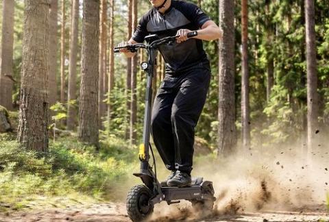 La trottinette Off-Road Ausom Gosoul 2 Double moteur 2200 W à 529€