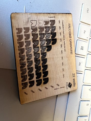Une gravure puissante mais quelques problèmes de modulation à 10 et 20%