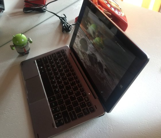  Chuwi HIbook, un vrai petit PC