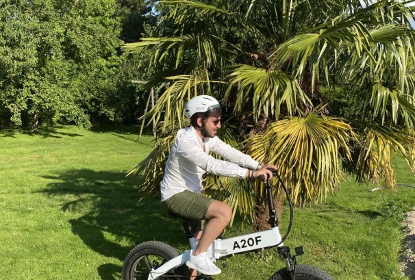 Test ADO A20F, le FAT BIKE électrique premier prix des routes et des champs