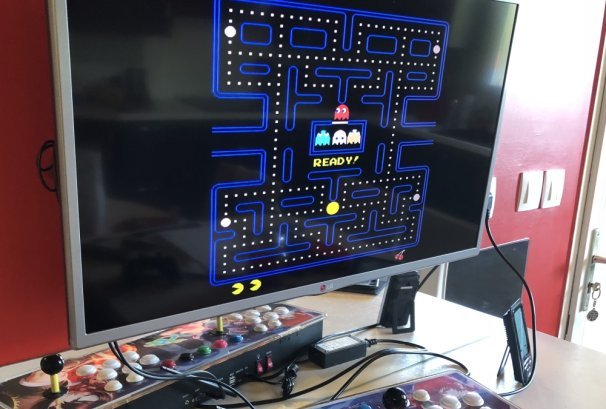 Test Borne Arcade Android 1760 Jeux, TV GAME BOX, type Pandora's BOX 