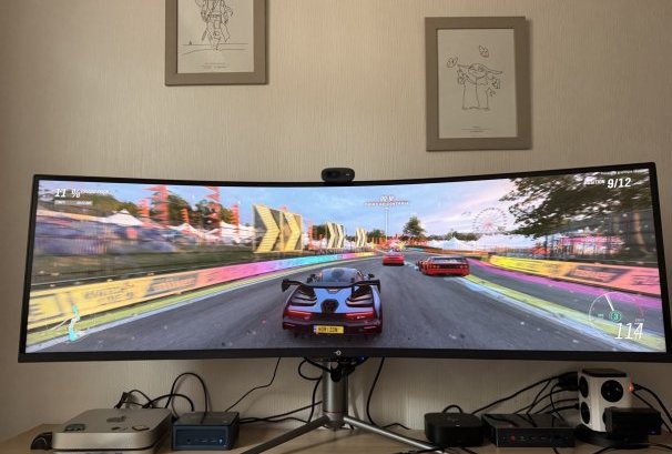Test moniteur Titan Army C49C1S, quand le format géant 49 pouces en 32:9 apporte plaisir et productivité
