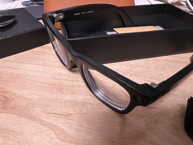 Mes nouvelles lunettes Ray-ban Meta avec verres équivalent transition à ma correction
