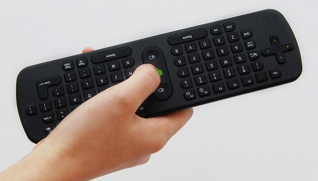 Une télécommande Souris Gyroscopique et Clavier