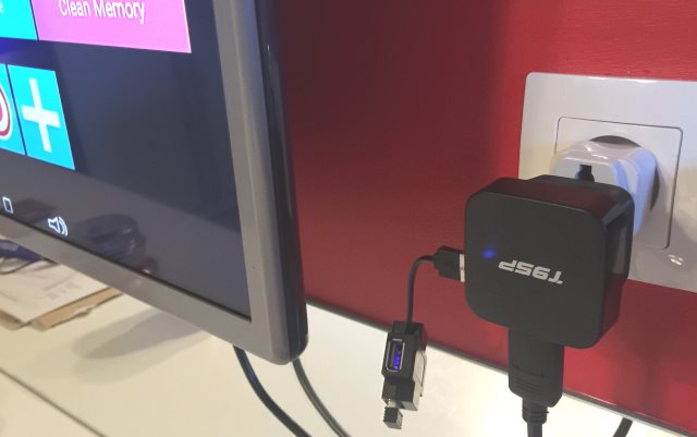 besoin d'un adaptateur de prise !