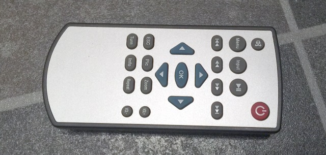 La télécommande aux touches type gomme