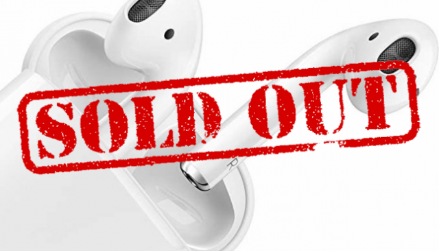 Apple AirPods 2 avec boîtier de charge filaire à (...)