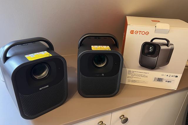 Test ETOE Seal Pro 1300 Lumens, un vidéo projecteur (...) à la une]