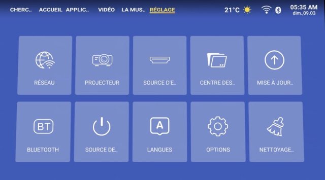Une des section de l'interface utilisateur avec accès au navigateur fichier, selection source, ...