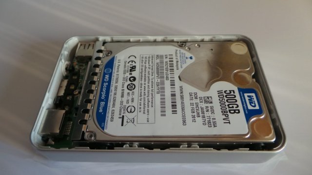 Un bon moyen de recycler un ancien disque 2.5 pouces SATA
