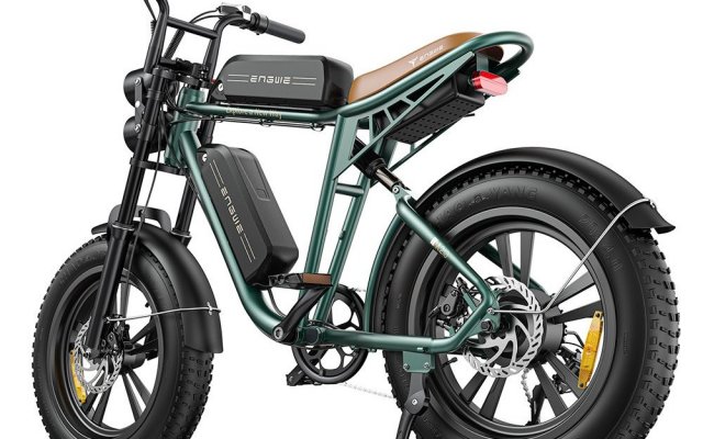 Le Fat BIke aventure Look moto ENGWE M20 à 1009€ Stock (...)