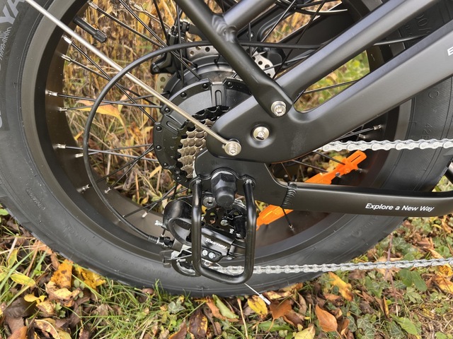 Dérailleur Shimano Tourney avec protection