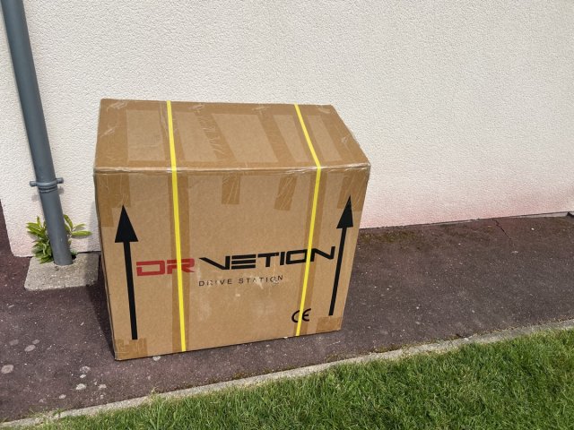 Un carton compact