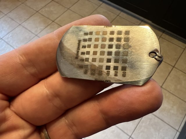 Premier essai de gravure metal avec couleur. C'est vrai
