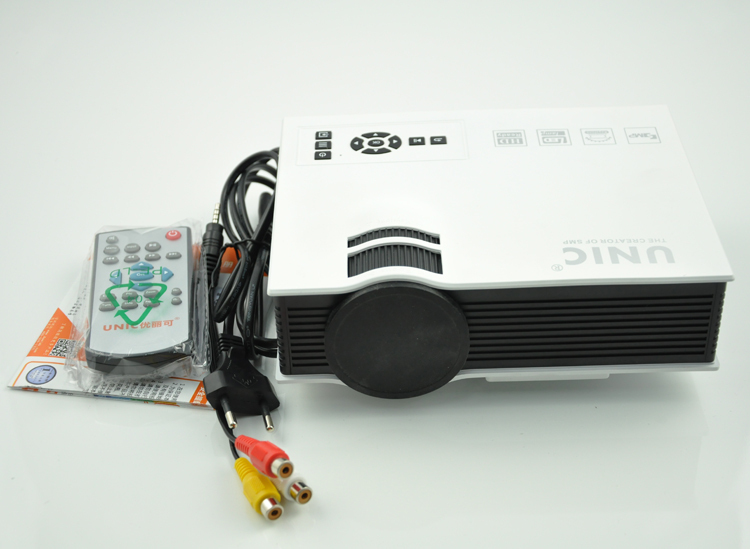 Test vidéoprojecteur UNIC Excelvan UC40 HDMI 800 Lumens compatible Full HD prix ridicule
