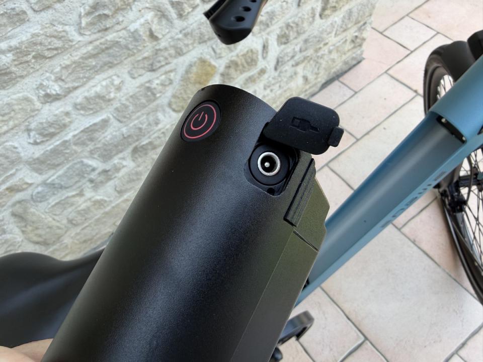 La batterie est facilement amovible