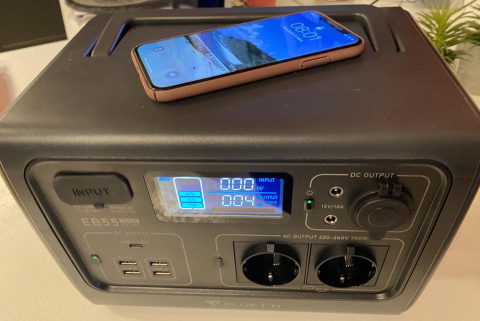 Un chargeur sans fil intégré
