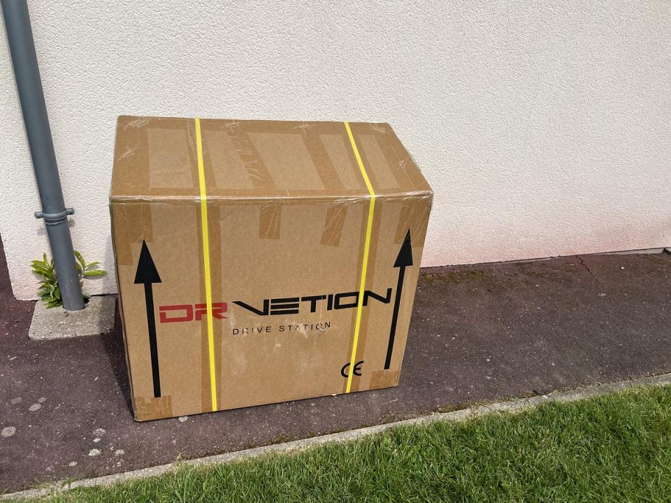 Un carton compact