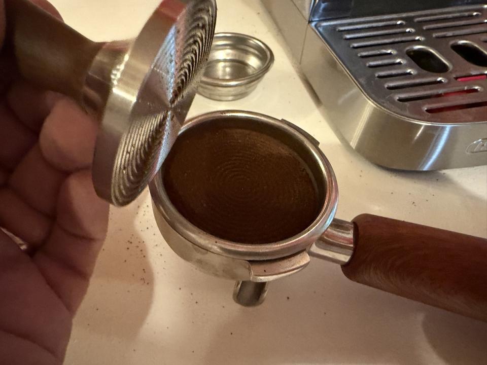 Un tamper bien lourd de qualité