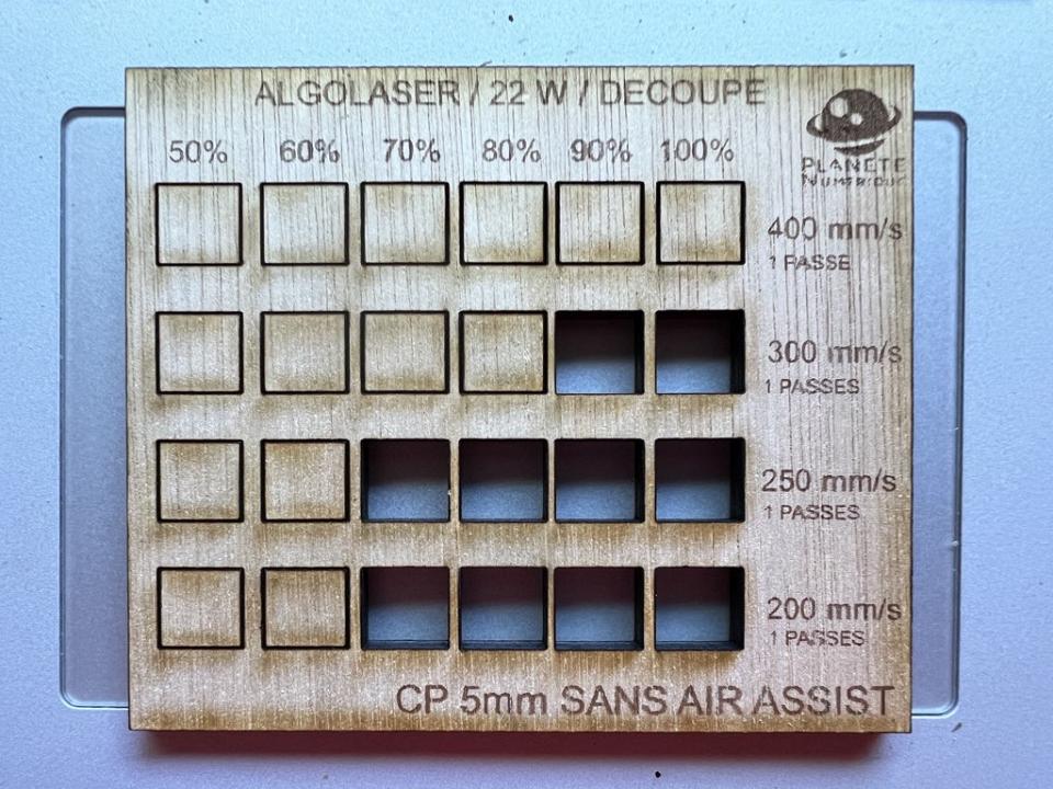 Bench de découpe sans air assist activé