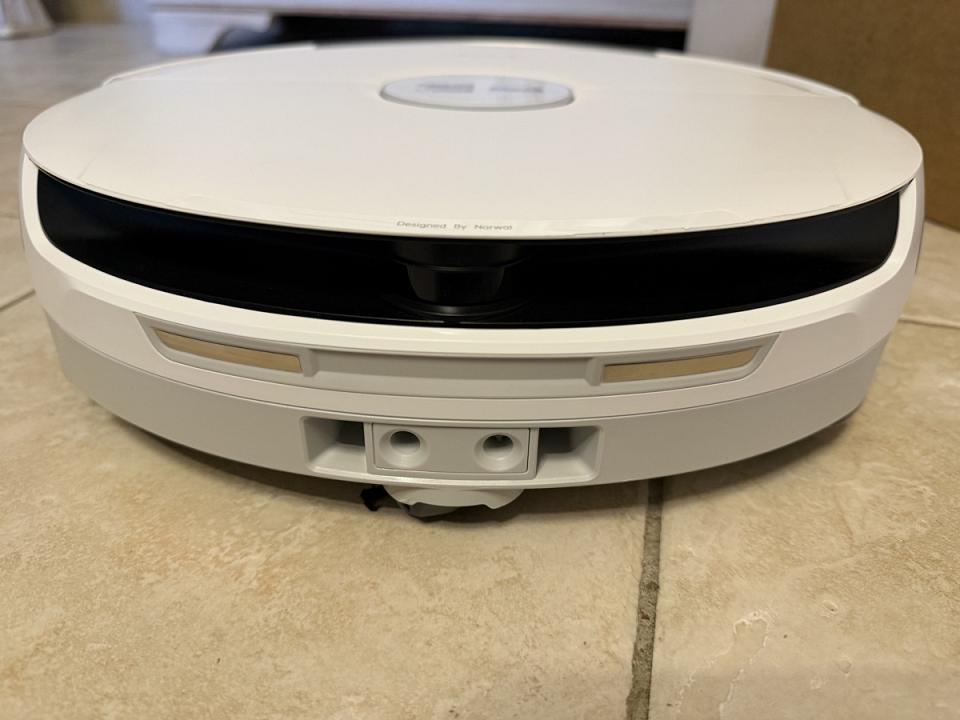 Le LIDAR est intégré à l'arrière, quasi invisible