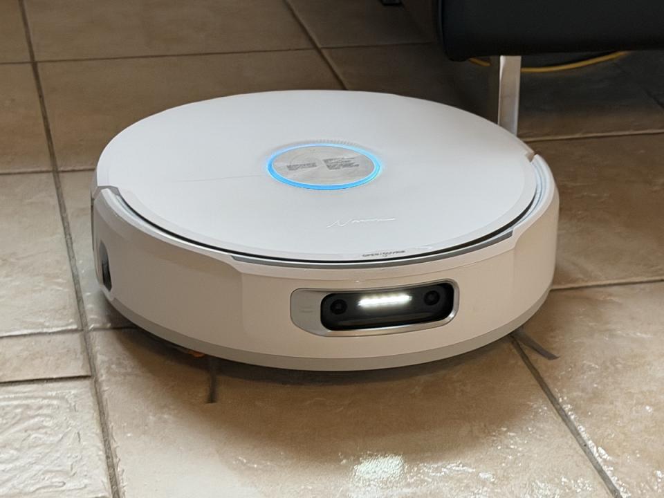 Ici avec les LED allumée à l'avant pour mieux voir