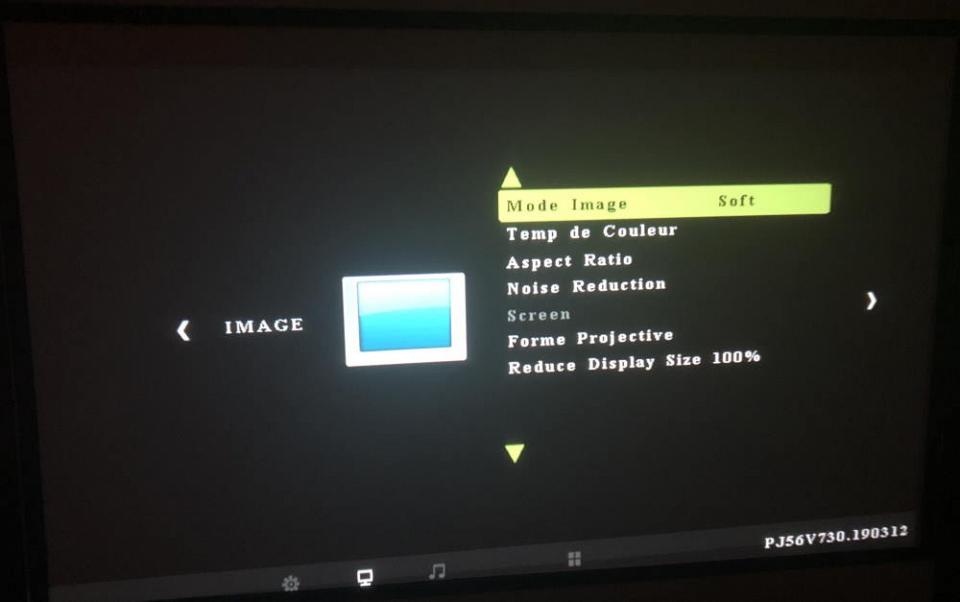 Le projecteur Vankyo offres quelques réglages d'image