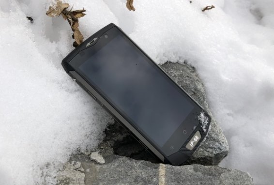 Test smartphone tout terrain Blackview BV8000 Pro