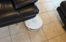 Logo Narwal Flow : test d'une nouvelle star des aspirateurs-robots