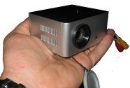 Divistar PX-3140 « Onthego », un projecteur vidéo miniature à prix réduit (169 €)