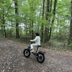 Test Vakole VT4, un Fat Bike électrique large public (...)