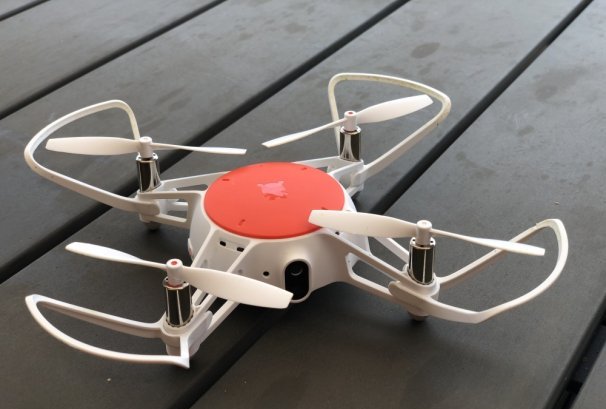 Test Mini Drone Xiaomi MITU, wifi et caméra HD, plus qu'un jouet