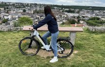 Logo Test VTC électrique Eleglide T1 STEP THRU, du style et (…)