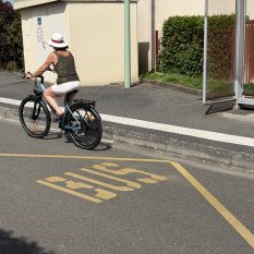 Test Engwe P275 SE, un vélo urbain bien équipé à prix (...)