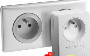 CPL 200Mbps Netgear XAVB1401 avec prise femelle 21€90 (...)